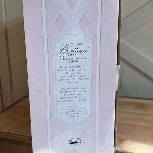 Bellini Studio Silversmiths 3-piece Crystal Boudoir Set On Mirrored Tray NIB - Picture 3 of 4